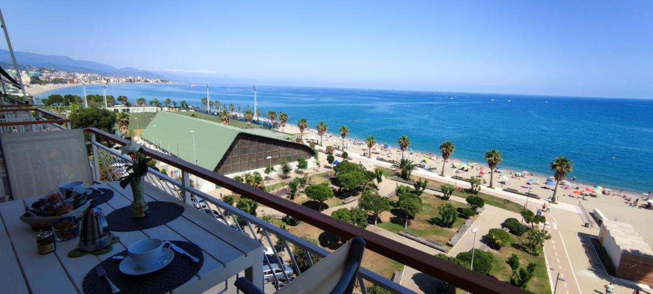 Maremare, Really On The Beach, With Private Parking Savona Zewnętrze zdjęcie